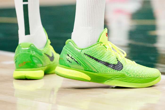 Milwaukee Bucks guard Wesley Matthews wore the Nike Kobe 6 Protro 'Grinch'.